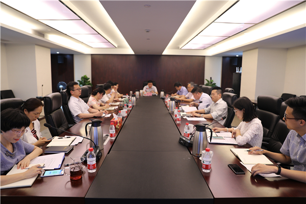 奋力争做“五个一流” ——公司党委开展解放头脑大讨论活动