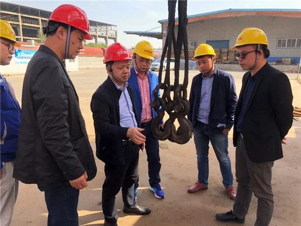 公司副总司理徐愧儒一行赴武汉开展清静生产检查