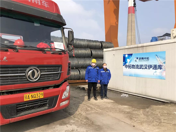 疫情下，长江边上的彷徨与坚守