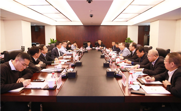 内蒙古公投公司总司理刘学武一行到访我司