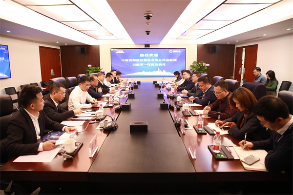 中建西部建设公司总司理白建军一行到访我司