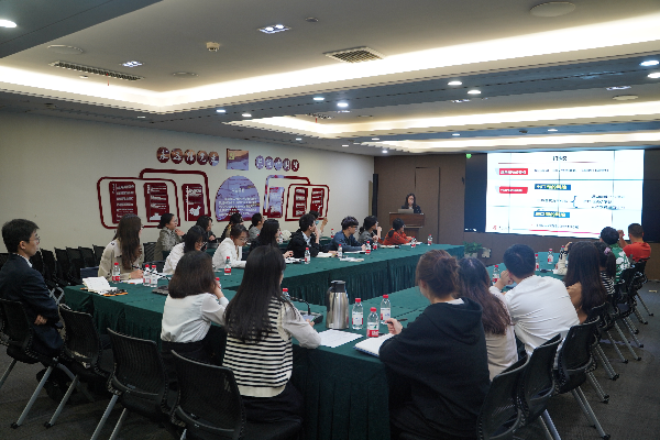 腾博汇游戏官网青学堂 |第15期 “开展多选题 ” 之国际信用证老例介绍及案例分享活动顺遂举行