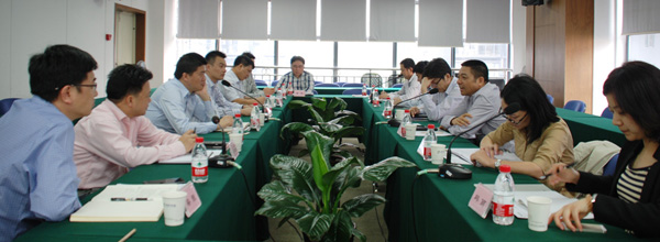 物产品流袁中华董事长一行到访我司