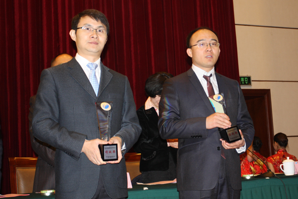 公司多家创利单位获集团盛大表扬