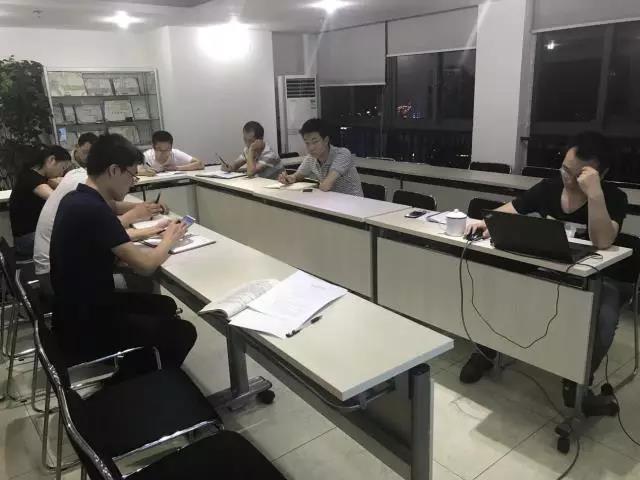 重庆腾博汇游戏官网召开“书记加项目，党员加使命”座谈会